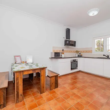 Blanca Malaga - Private - Heated Pool Villa
