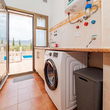 Villa Blanca Malaga - Private - Heated Pool Alhaurín de la Torre